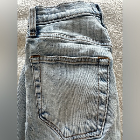 Ultra high rise straight jeans - Picture 3 of 3